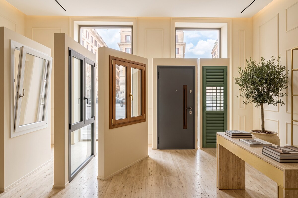 Showroom Arte del Ferro Veneri Roma - Esposizione infissi e serramenti